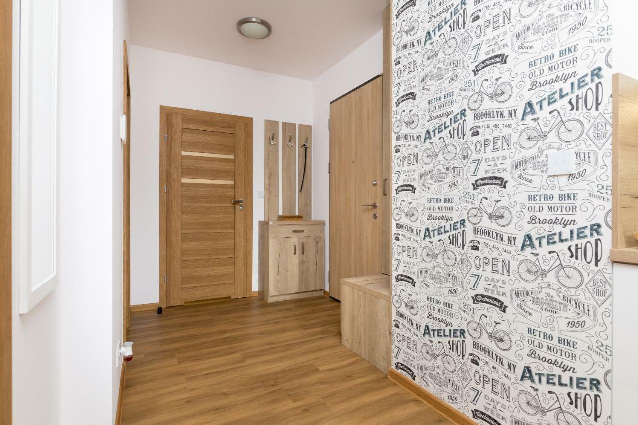 Wola Business Apartments Varsovia Exterior foto